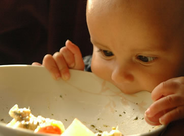 Katý Besinlere Geçiþ